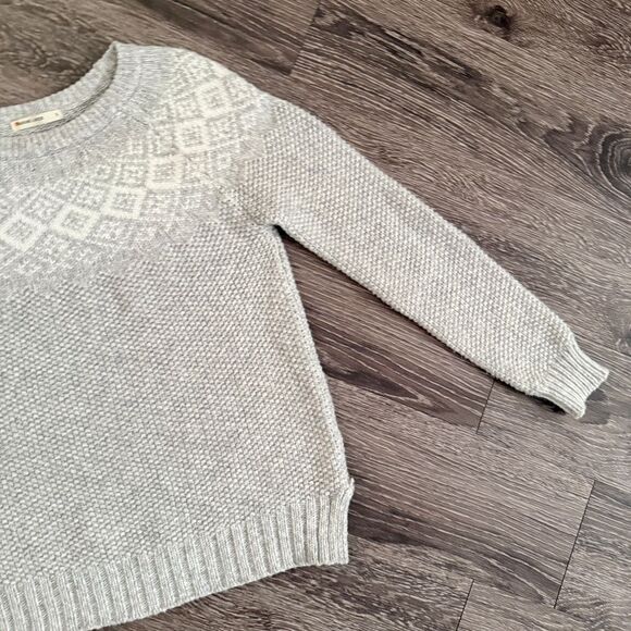 Marine Layer Farrah Crewneck Sweater - Picture 4 of 9